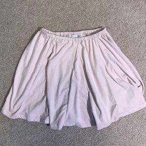 Hollister Light Pink Skirt (size xsmall)